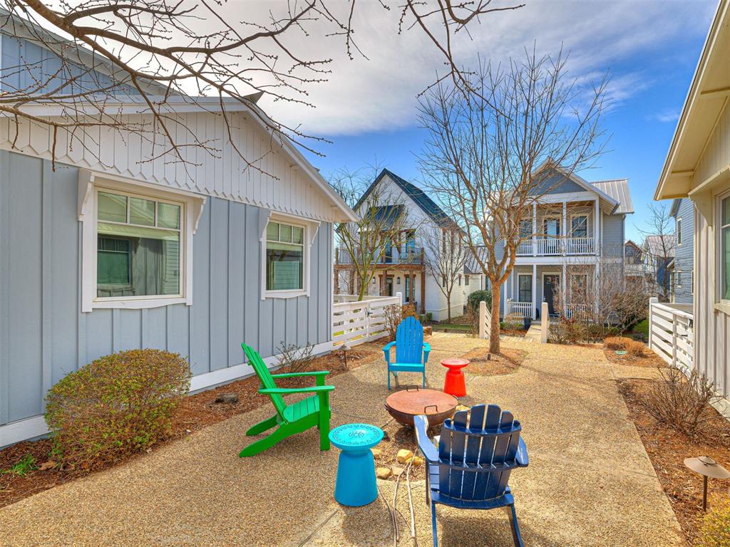 29 Boardwalk Unit: F