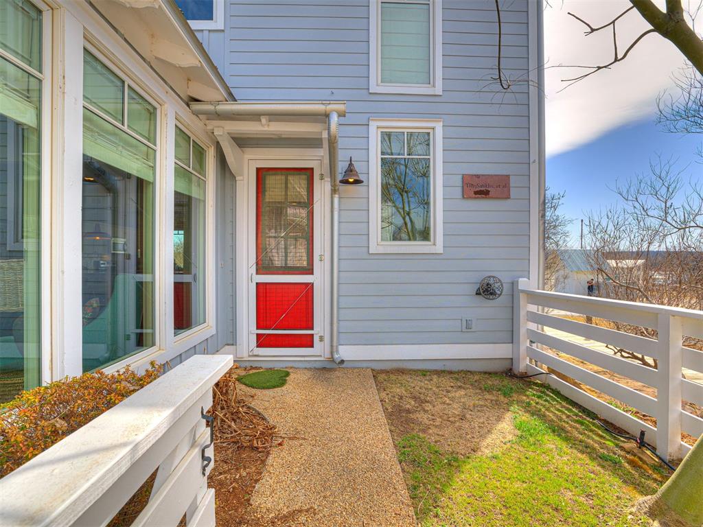 29 Boardwalk Unit: F