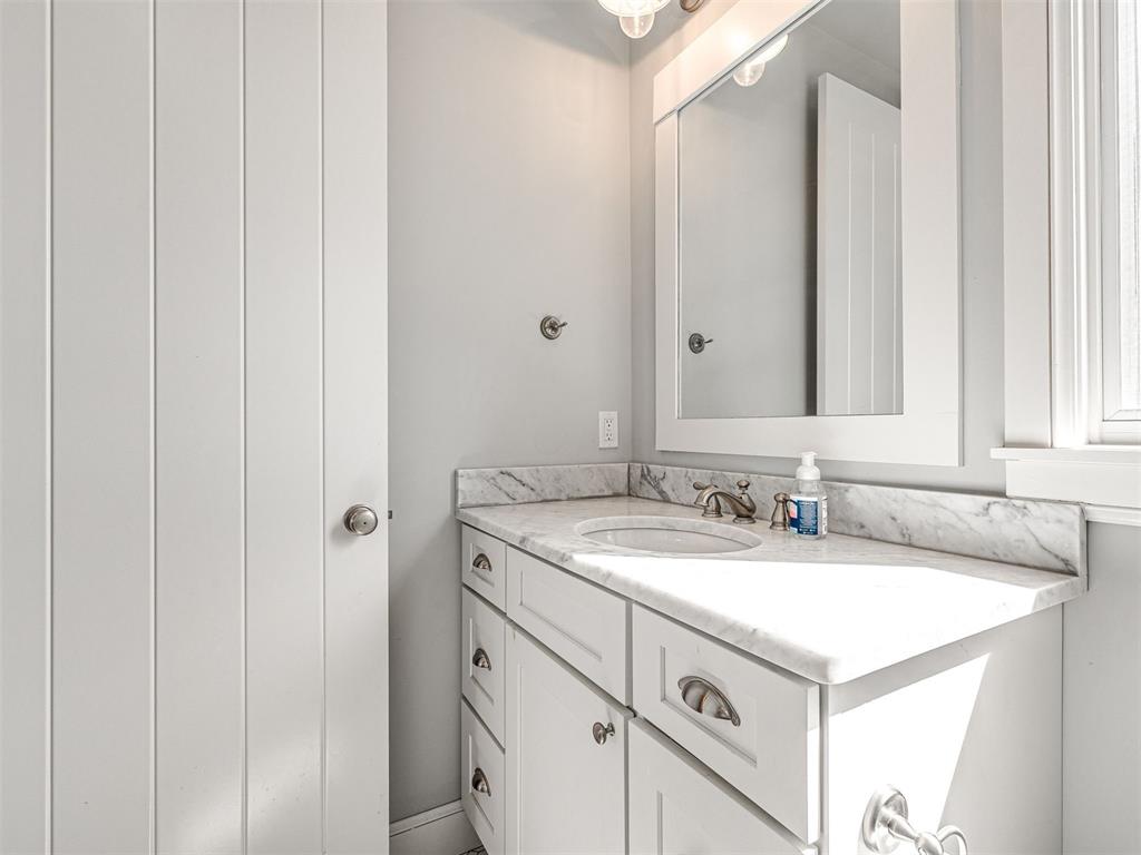 29 Boardwalk Unit: F