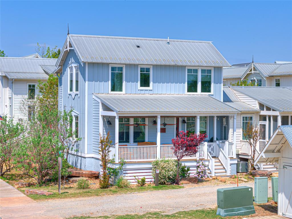 29 Boardwalk Unit: F