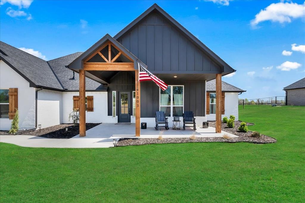 1003 Heritage Hills Drive