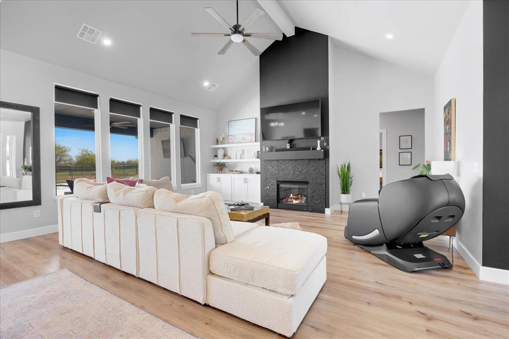 1003 Heritage Hills Drive