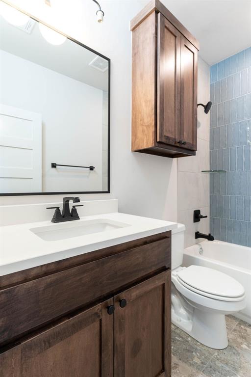 4516 Maple Ridge Court