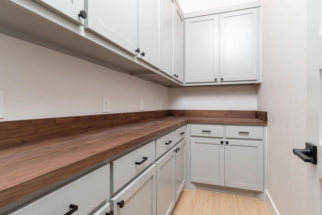 4516 Maple Ridge Court