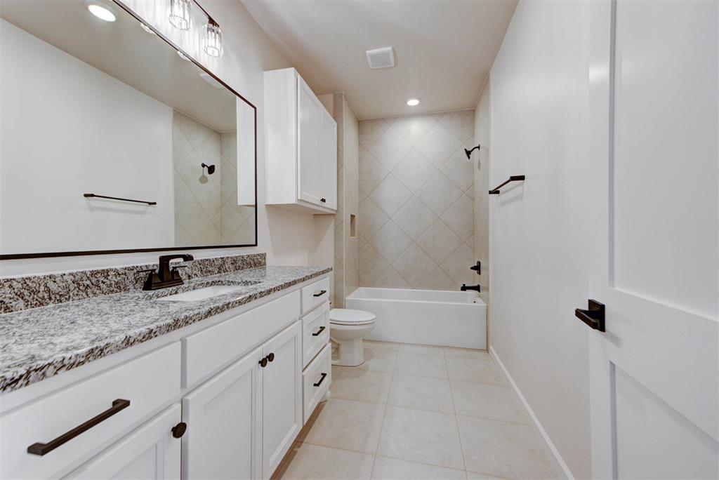 4417 Maple Ridge Drive