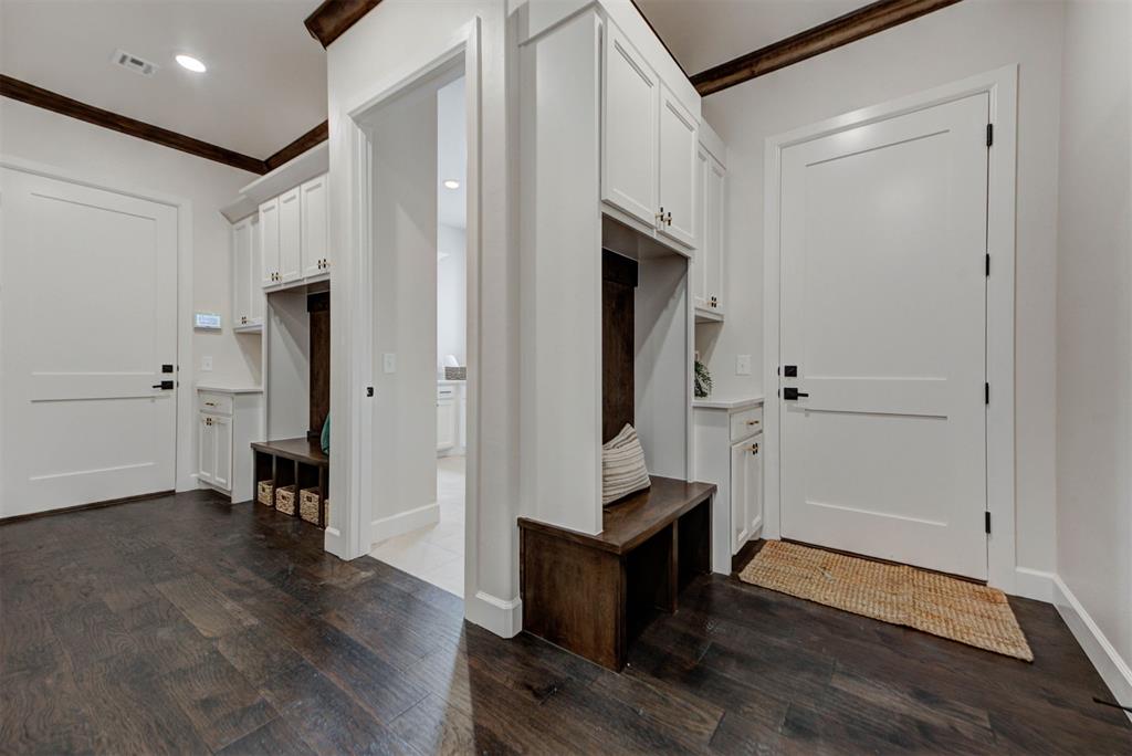 4417 Maple Ridge Drive