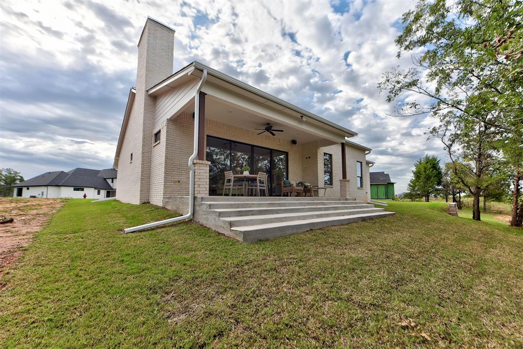 4417 Maple Ridge Drive