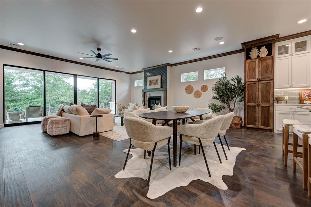 4417 Maple Ridge Drive