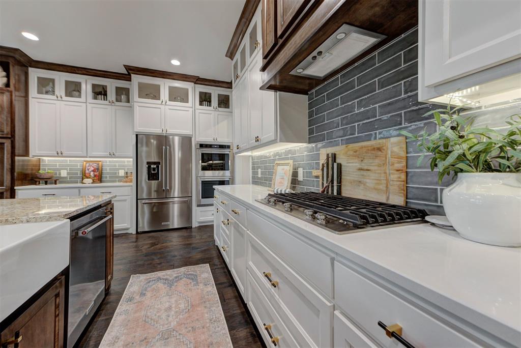 4417 Maple Ridge Drive