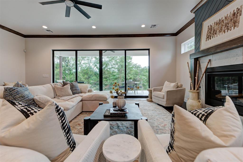 4417 Maple Ridge Drive