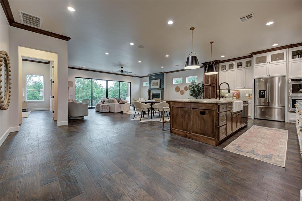 4417 Maple Ridge Drive