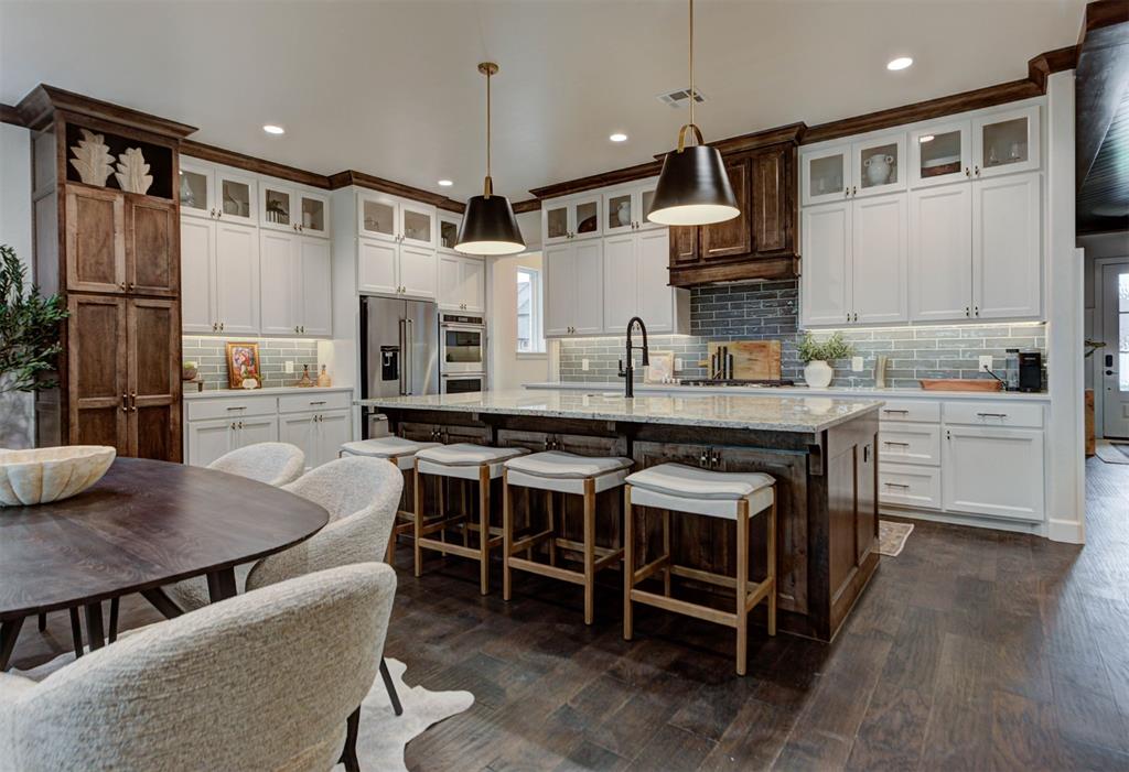 4417 Maple Ridge Drive