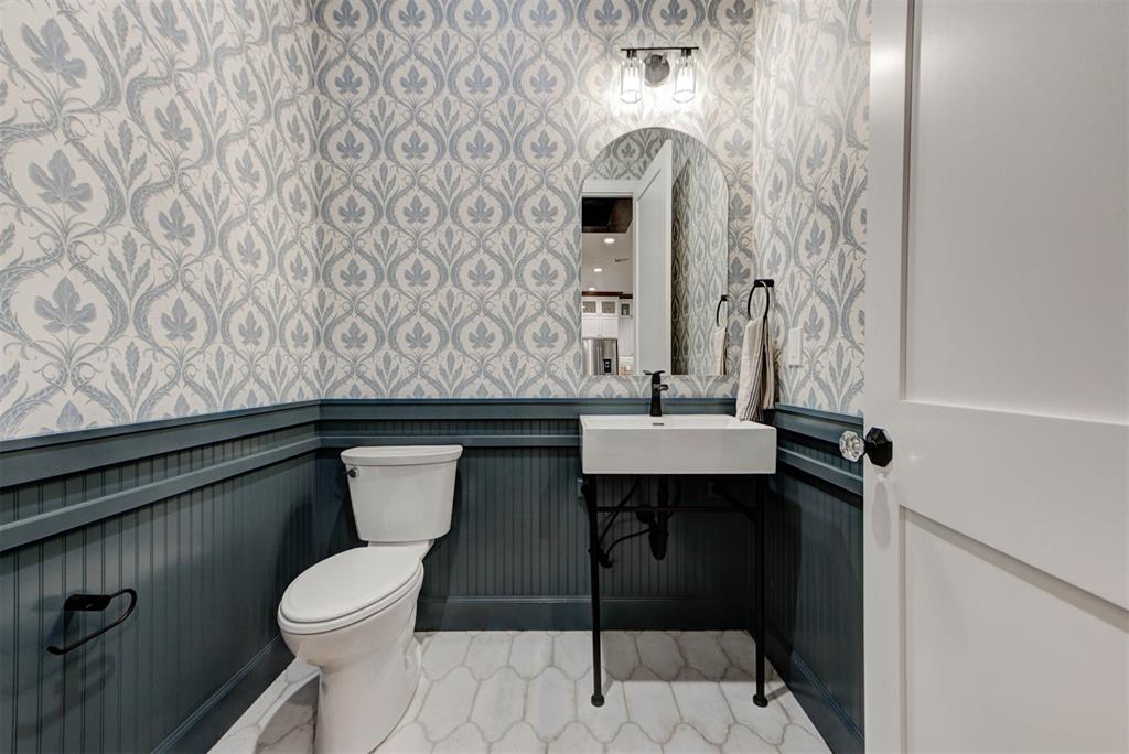 4417 Maple Ridge Drive