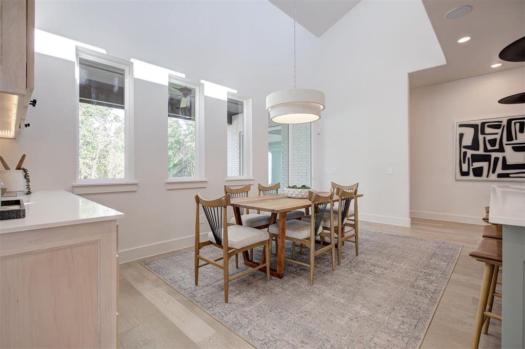 4541 Maple Ridge Drive