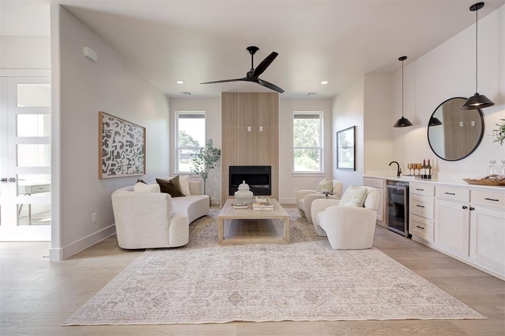 4541 Maple Ridge Drive