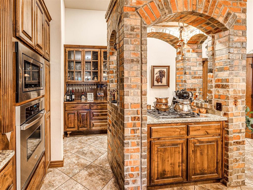 1808 NW 195th Circle