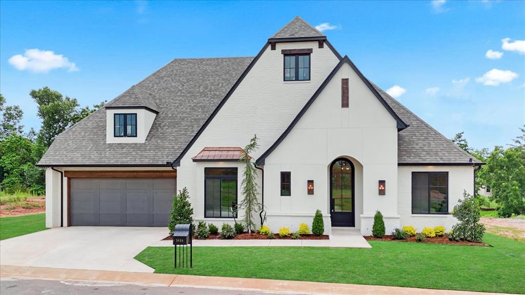 3924 E Stone Bluff Way