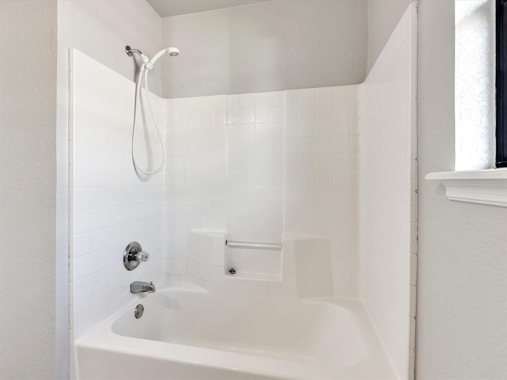 4001 Tori Place