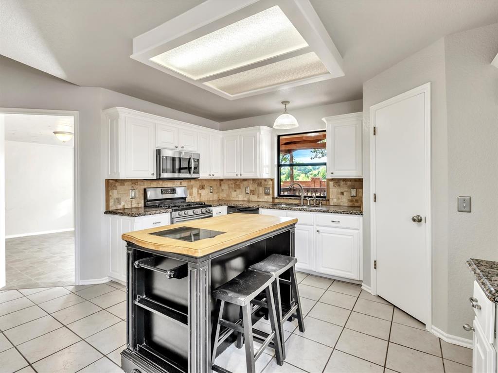 4001 Tori Place