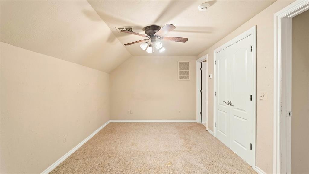 704 Capri Place