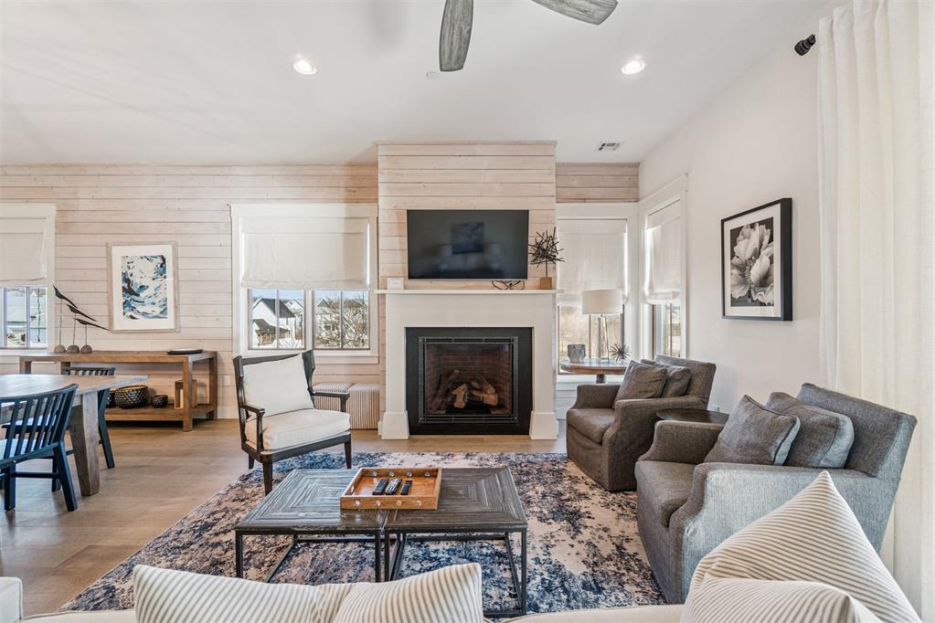 29 Water Street Unit: 10F