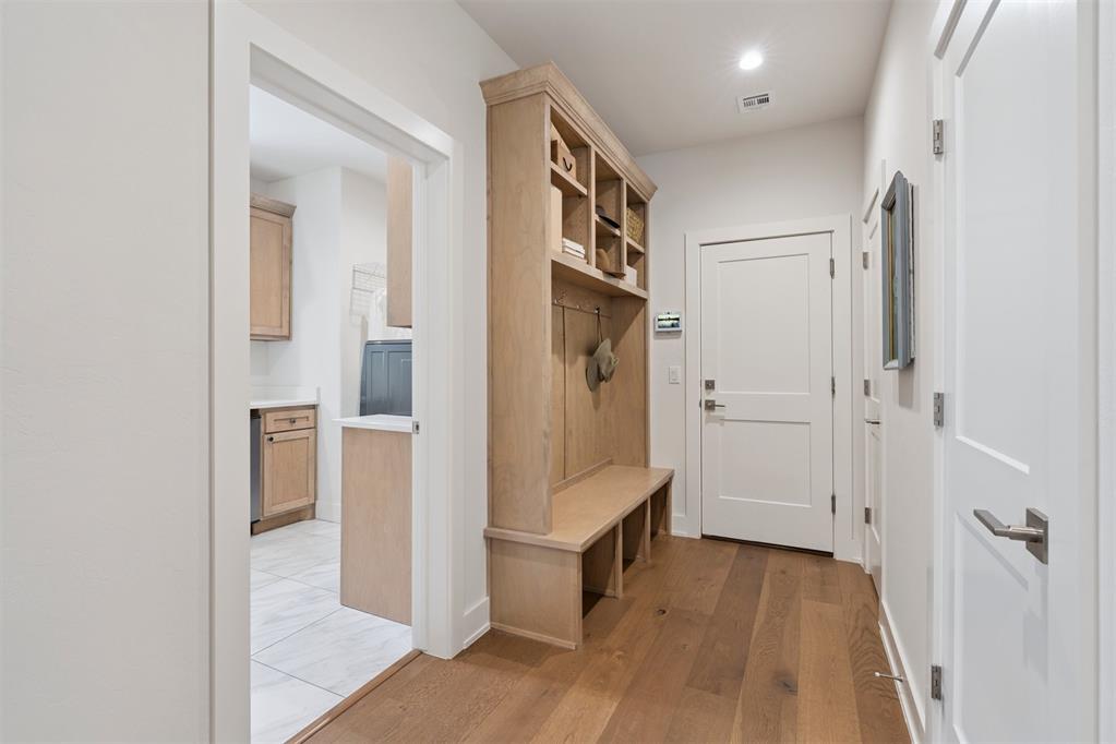 209 Pont Neuf Court