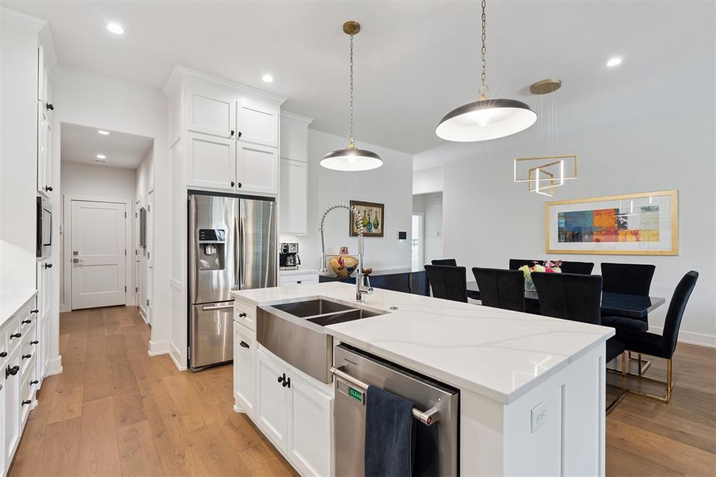 209 Pont Neuf Court