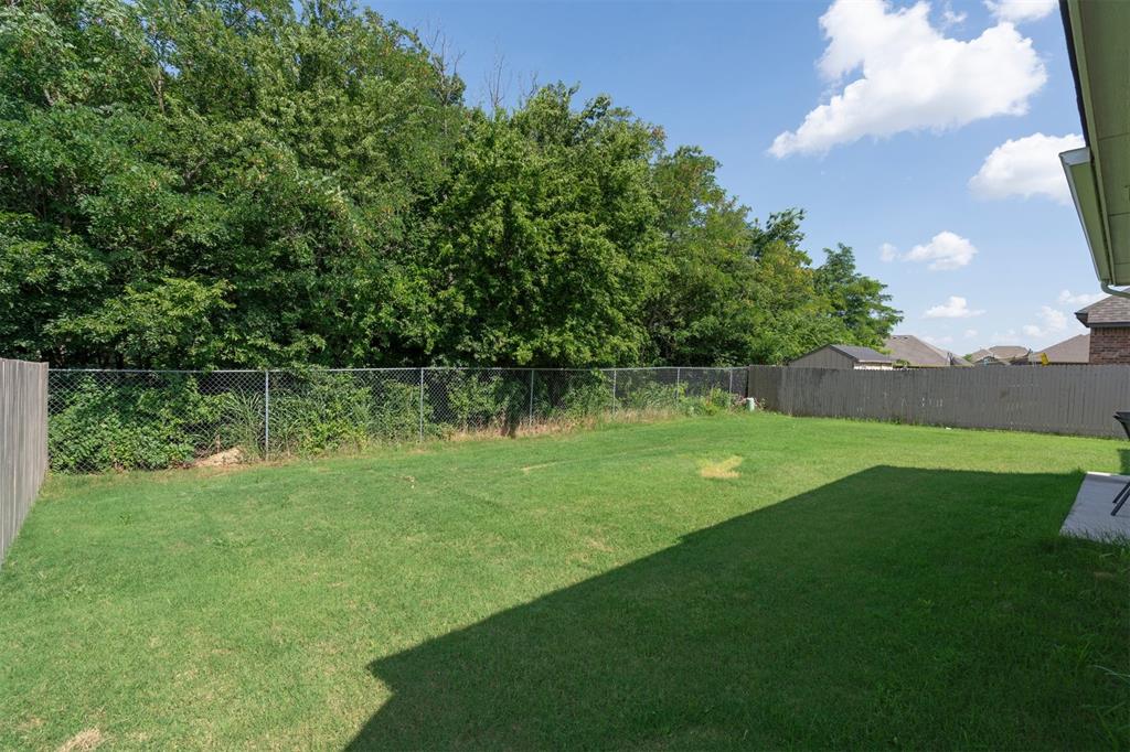 1512 N Kamryn Way