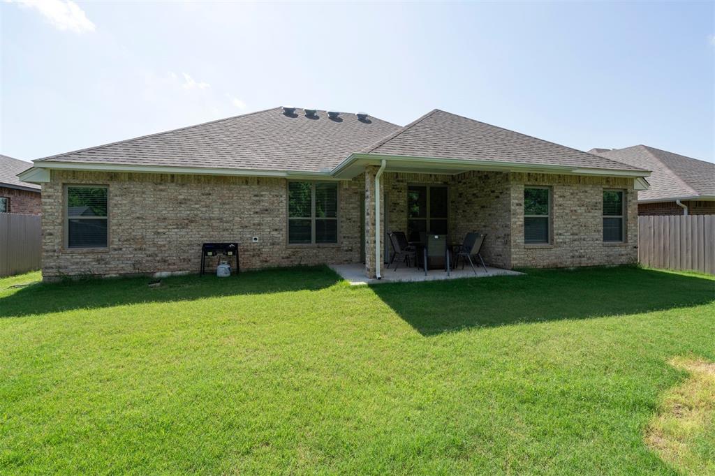 1512 N Kamryn Way