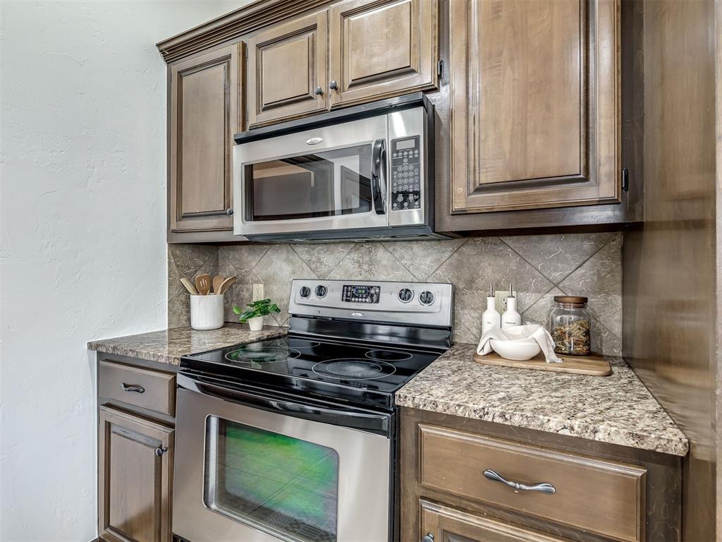 11116 Lake Park Drive