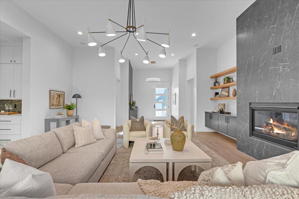 3917 Stone Bluff Way