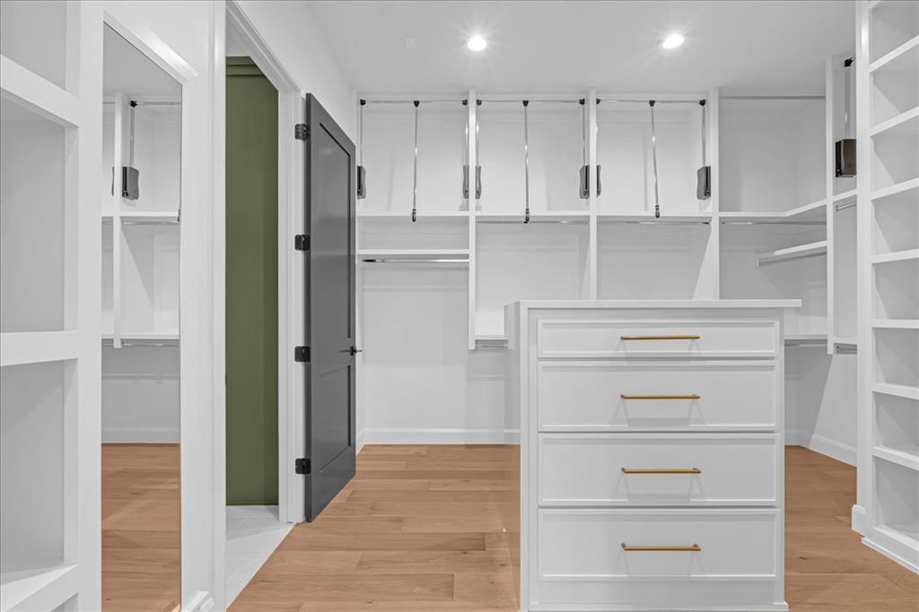 3917 Stone Bluff Way