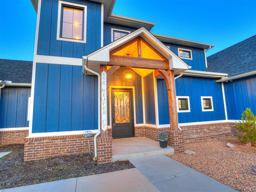 115 Weaver Court