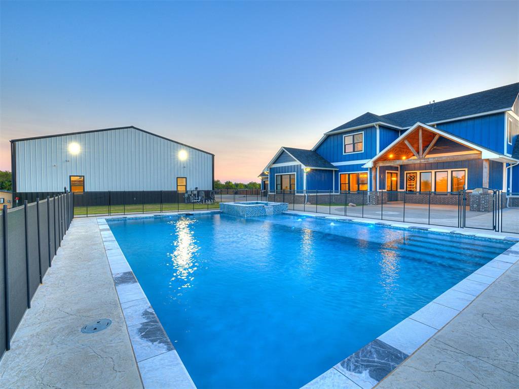 115 Weaver Court
