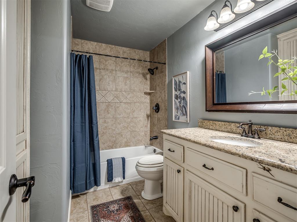 400 Carpenter Trail