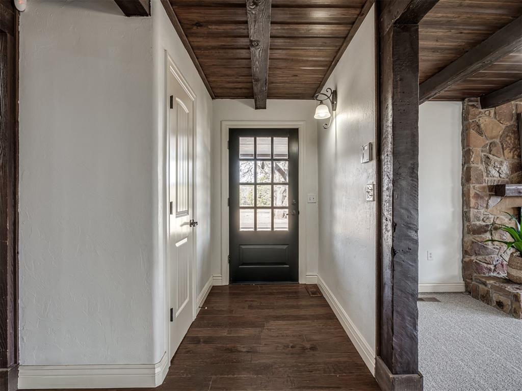 400 Carpenter Trail
