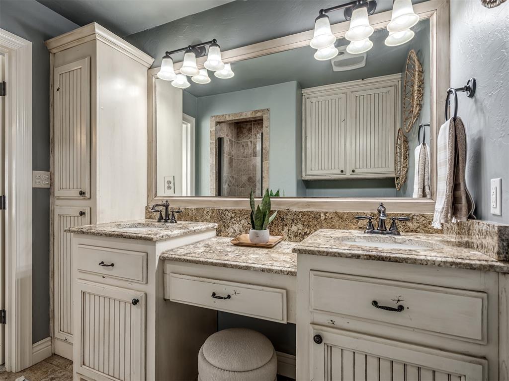 400 Carpenter Trail