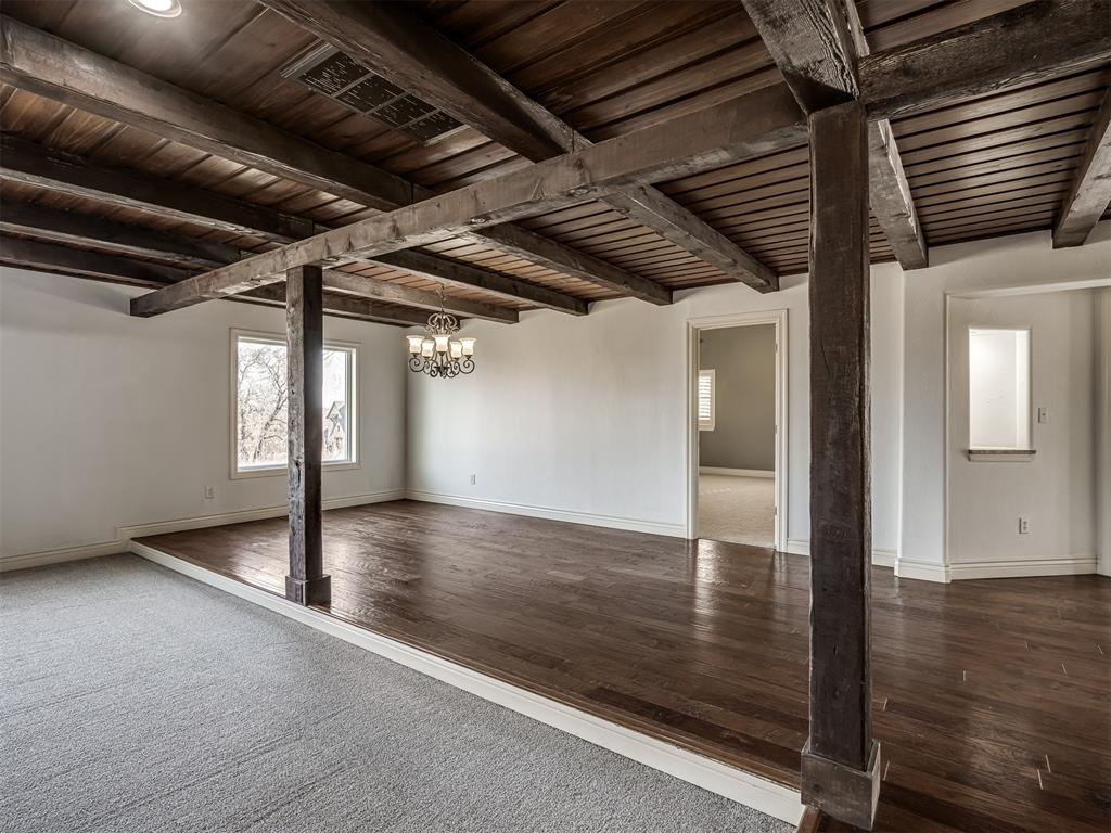 400 Carpenter Trail