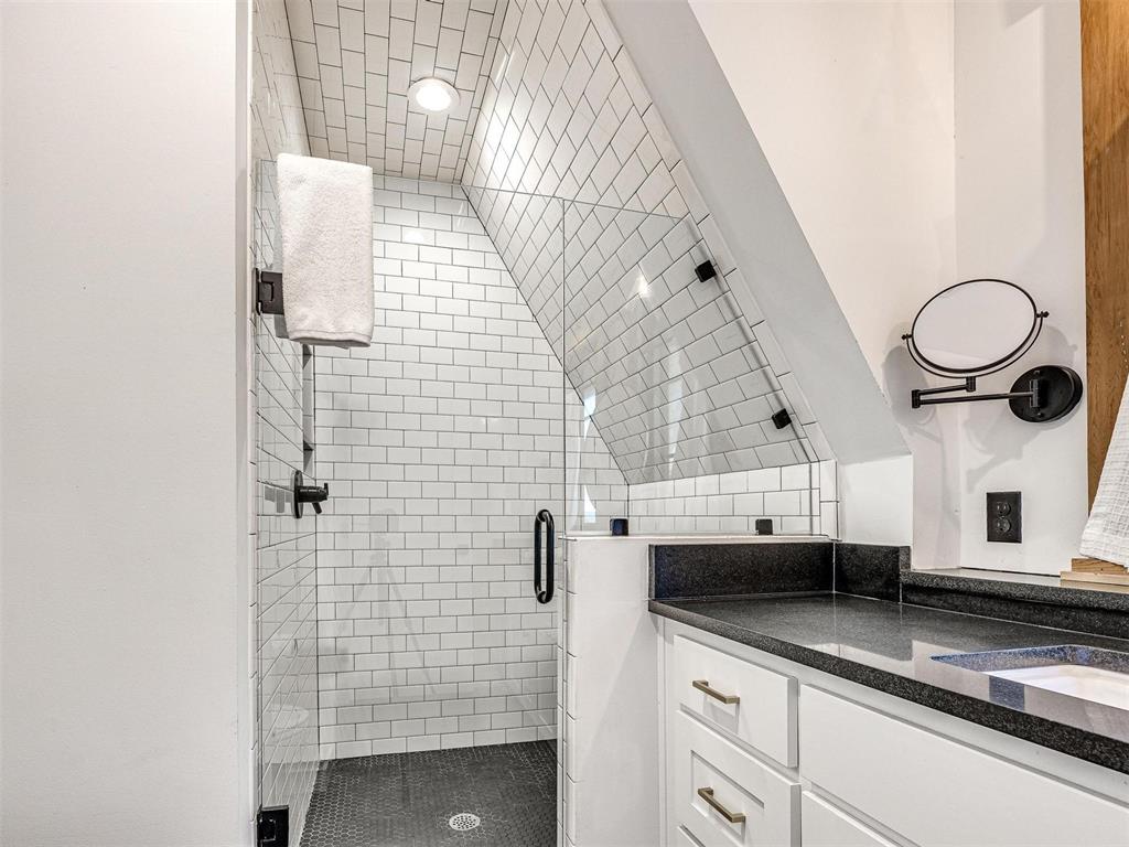 67 Ridgeline Road Unit: A