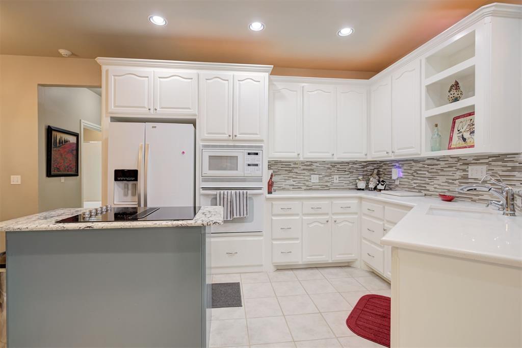 1632 Laurel Place