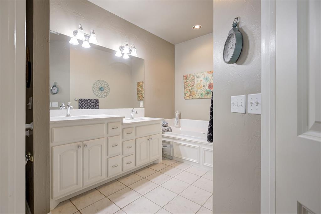 1632 Laurel Place