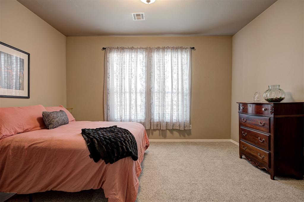 1632 Laurel Place