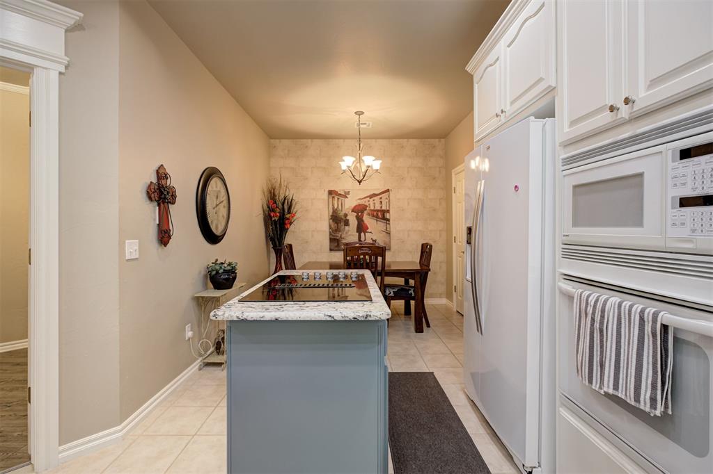 1632 Laurel Place