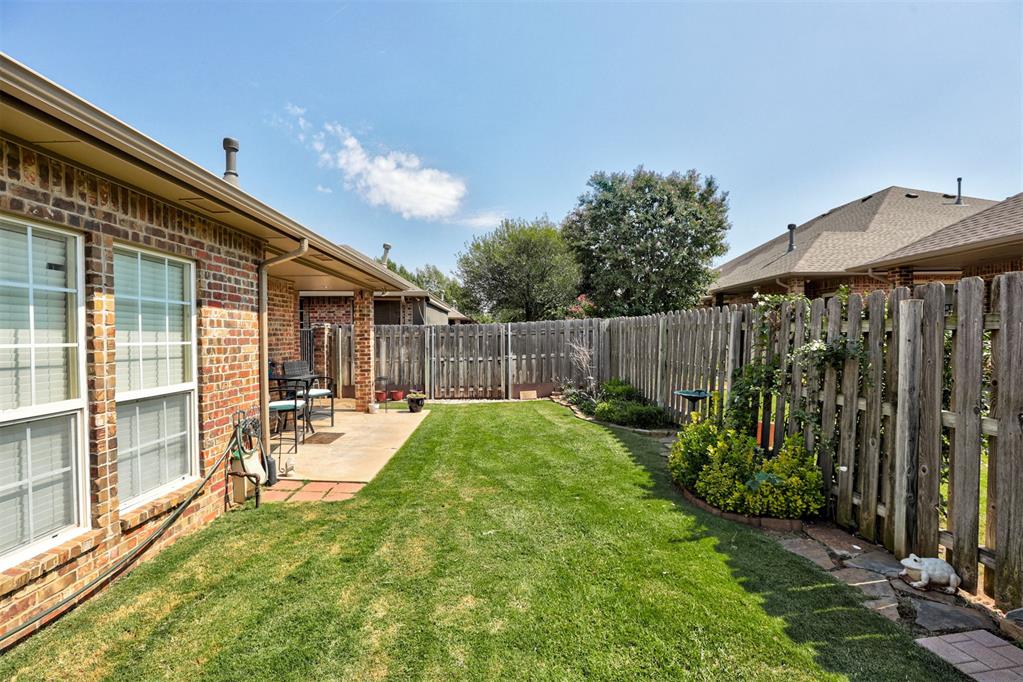 1632 Laurel Place