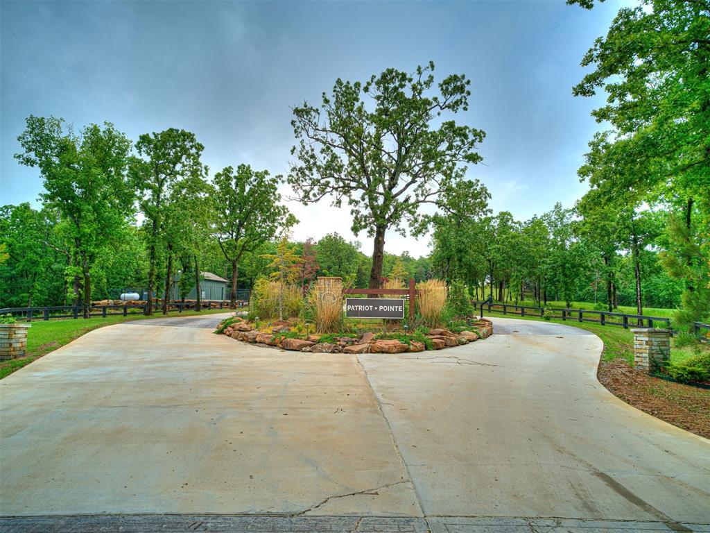 8 Patriot Pointe