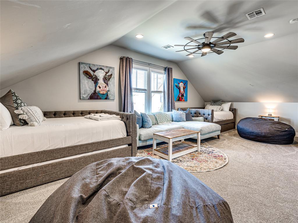27 Firefly Lane