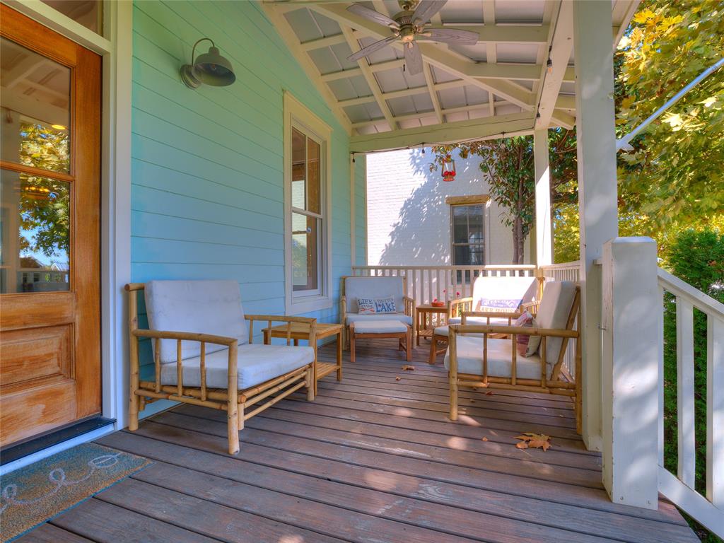 27 Firefly Lane