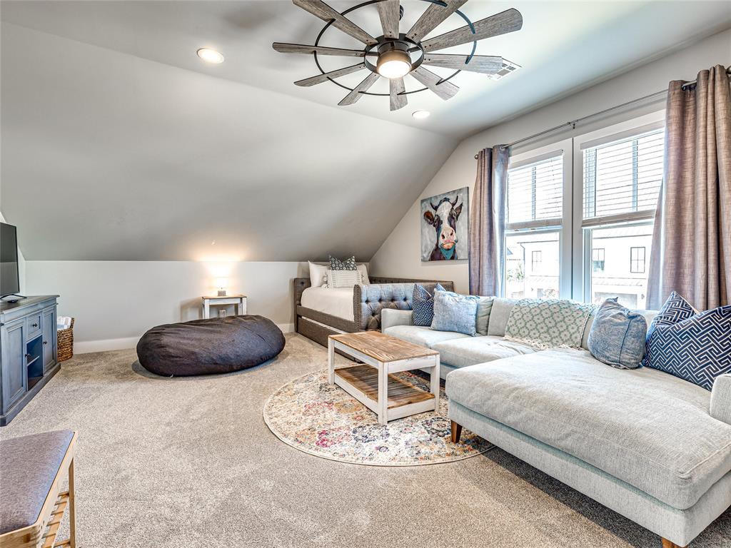 27 Firefly Lane