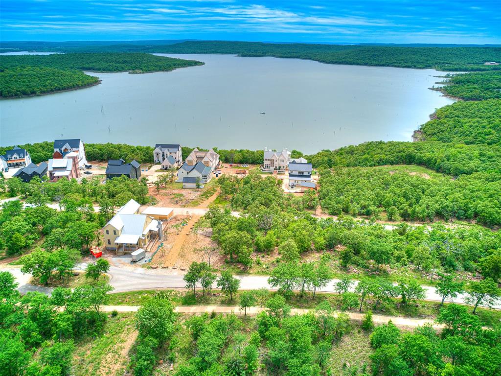 115 Lower Greenway