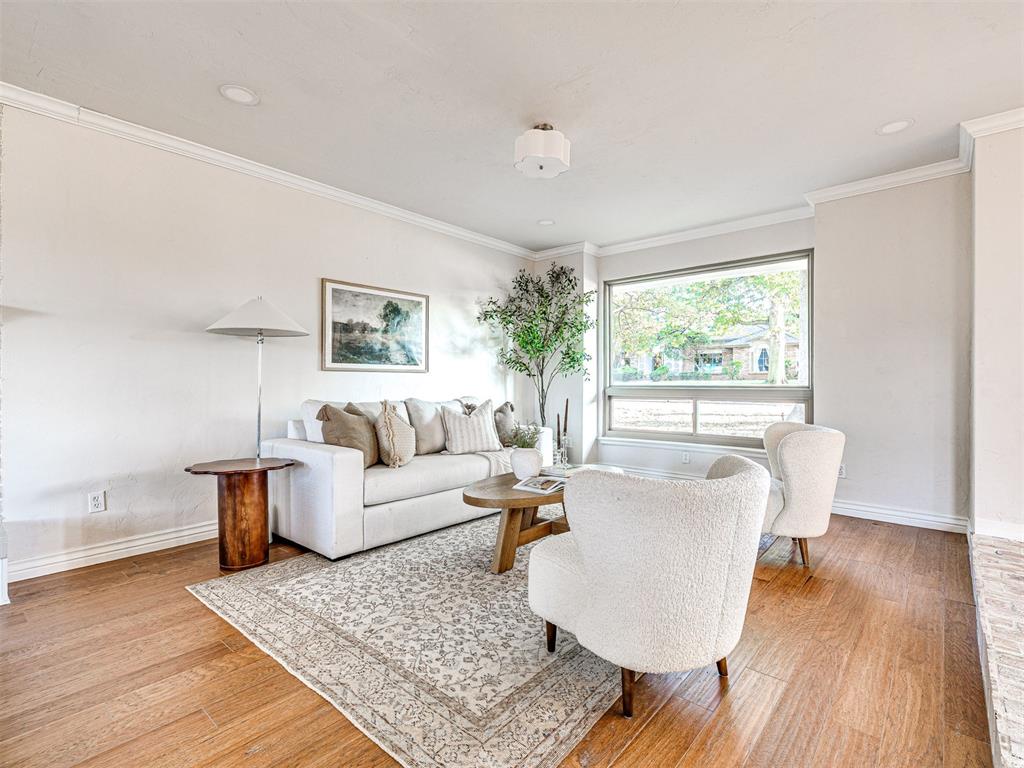 3305 W Rock Creek Road